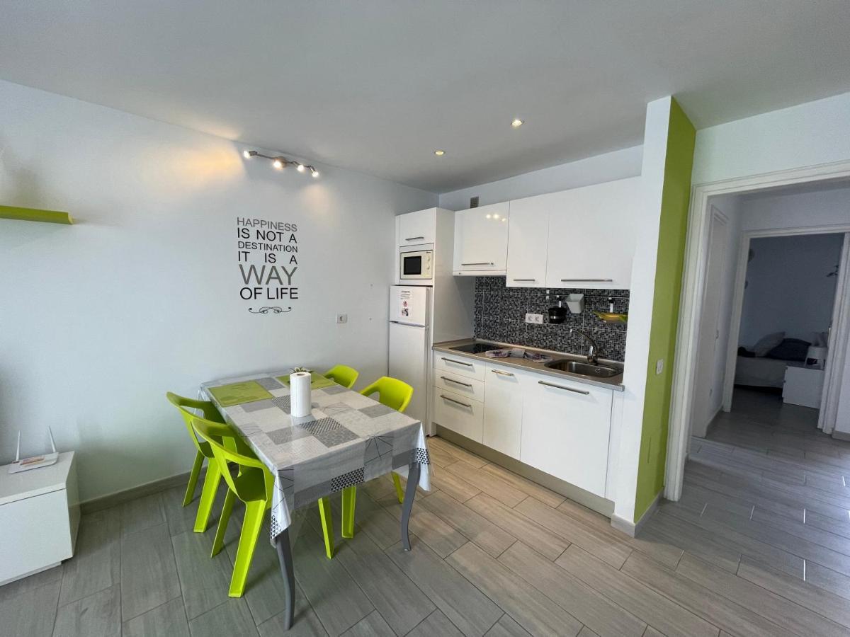 Pistachio Apartment 323 - Lanzarote Apartment 코스타 테기세 외부 사진