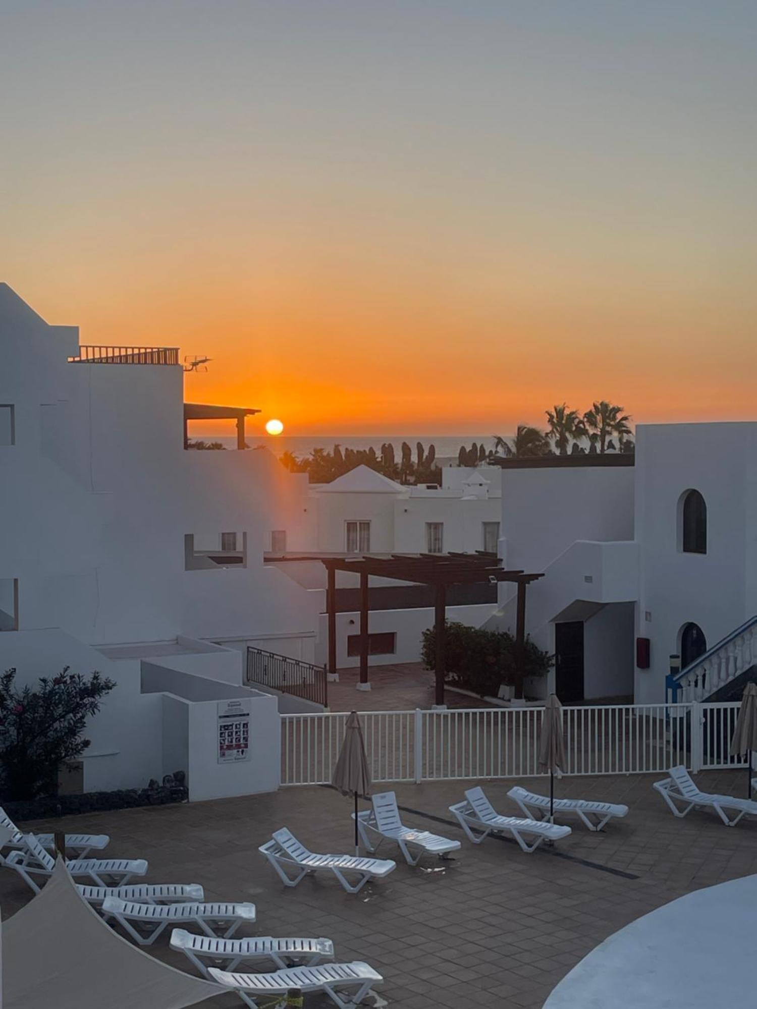 Pistachio Apartment 323 - Lanzarote Apartment 코스타 테기세 외부 사진